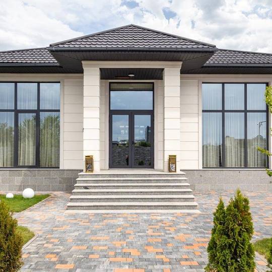 Makao Luxury Village